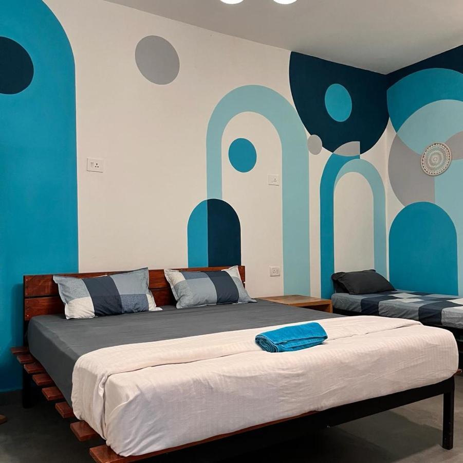 Pappi Chulo Vagator Hostel Kültér fotó