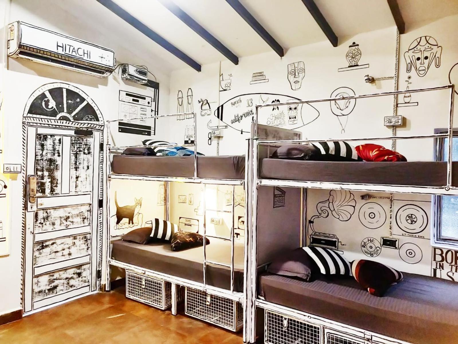 Pappi Chulo Vagator Hostel Kültér fotó