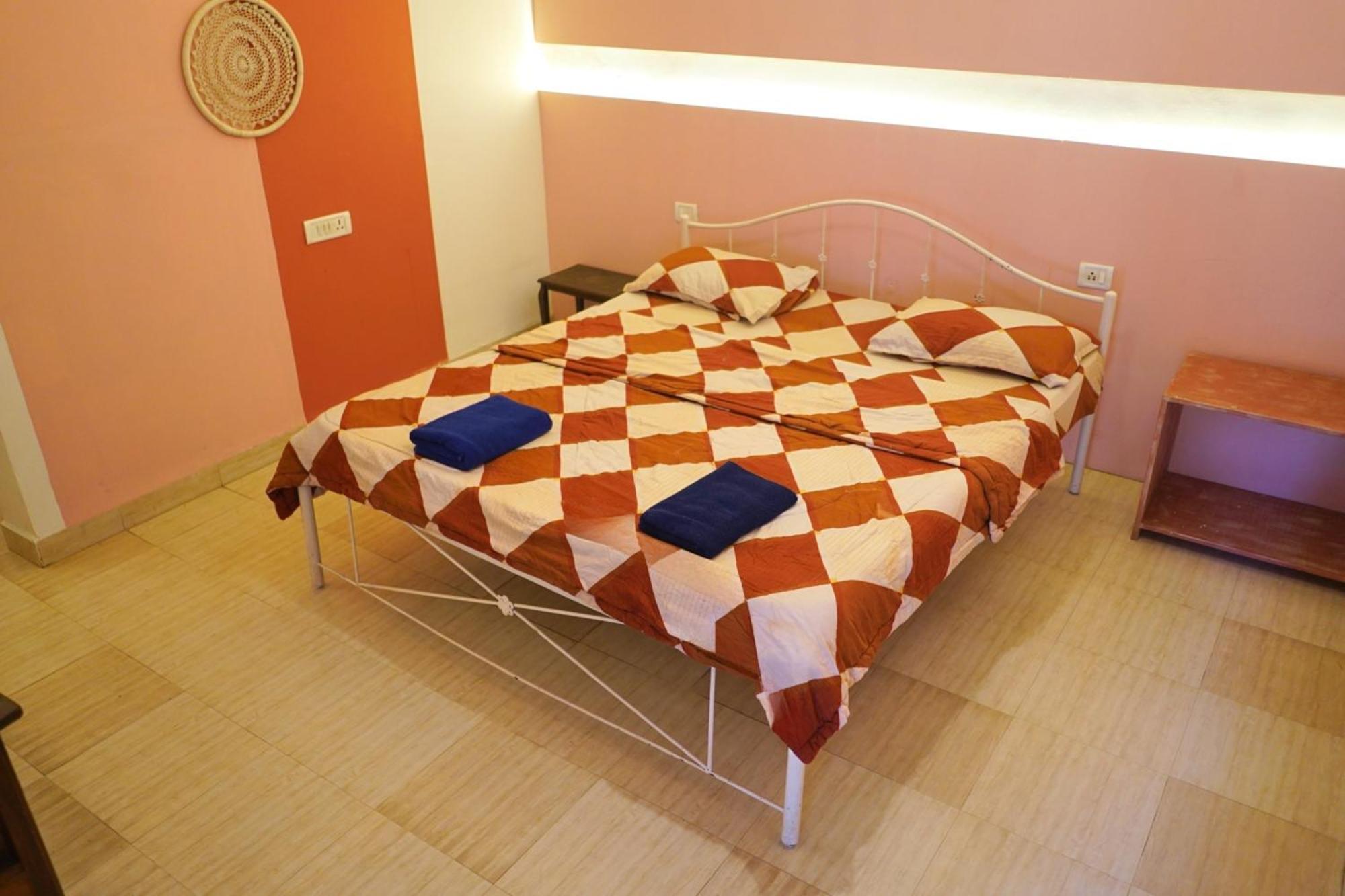 Pappi Chulo Vagator Hostel Kültér fotó
