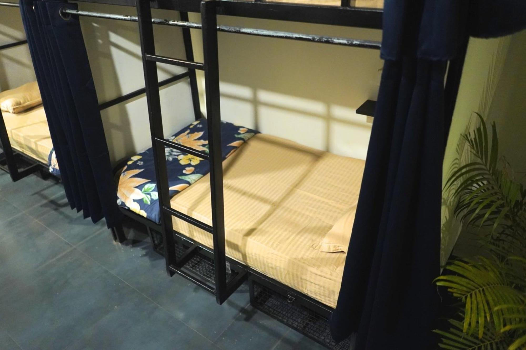 Pappi Chulo Vagator Hostel Kültér fotó