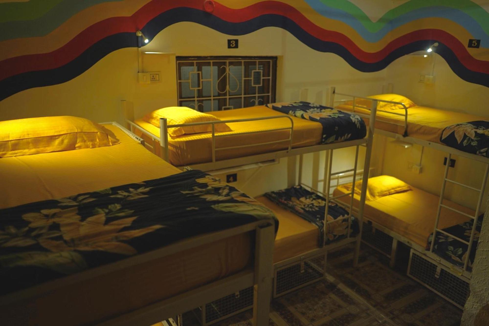 Pappi Chulo Vagator Hostel Kültér fotó